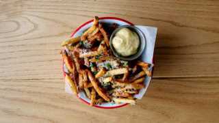 Alcohol delivery in Toronto | French fries at Bandit Brewery and restaurant in Toronto