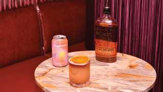 Sunset Boulevard cocktail | Peach ginger Daydream sparkling water and Bulleit Bourbon