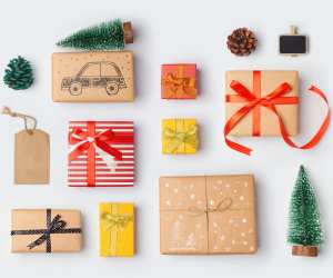 Delicious Christmas gift ideas | An assortment of Christmas presents