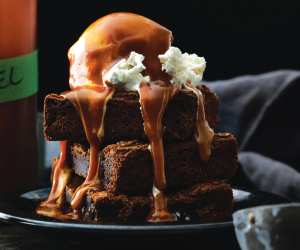The best brownie recipe |  Lynn Crawford and Lora Kirk's chocolate fudge brownies